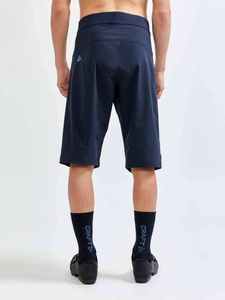 1910_77573a7c67-1910569-