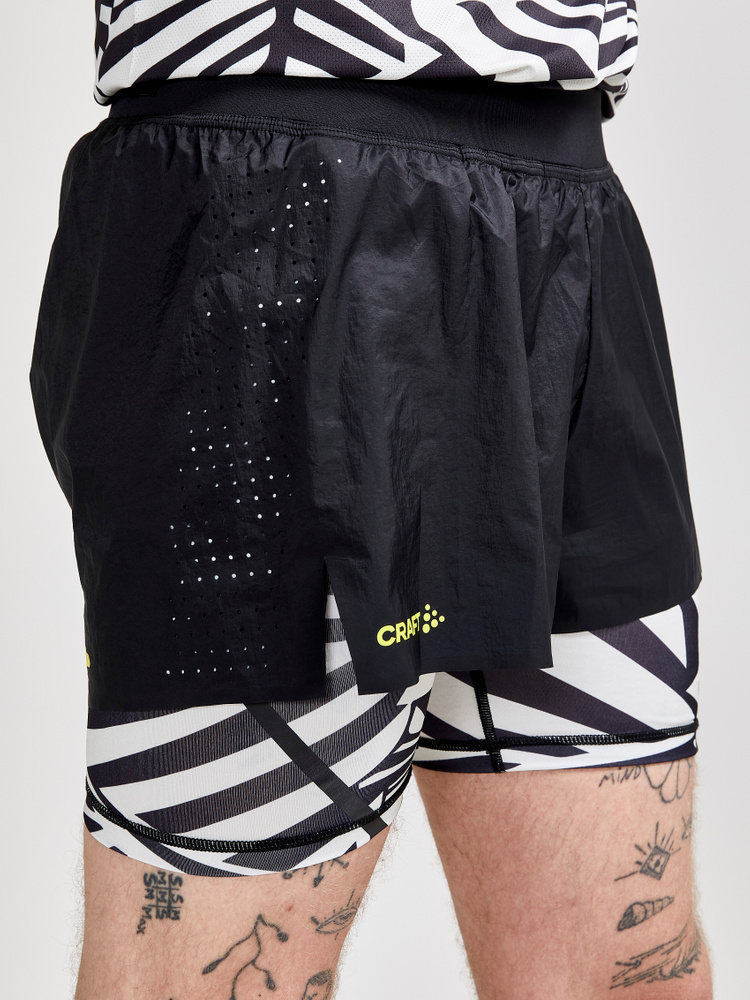 短命二郎1piu1uguale3 CAMO WRAP SHORT COAT Cadet Bandits Low Waist Denim Shorts - Animal Camo Print