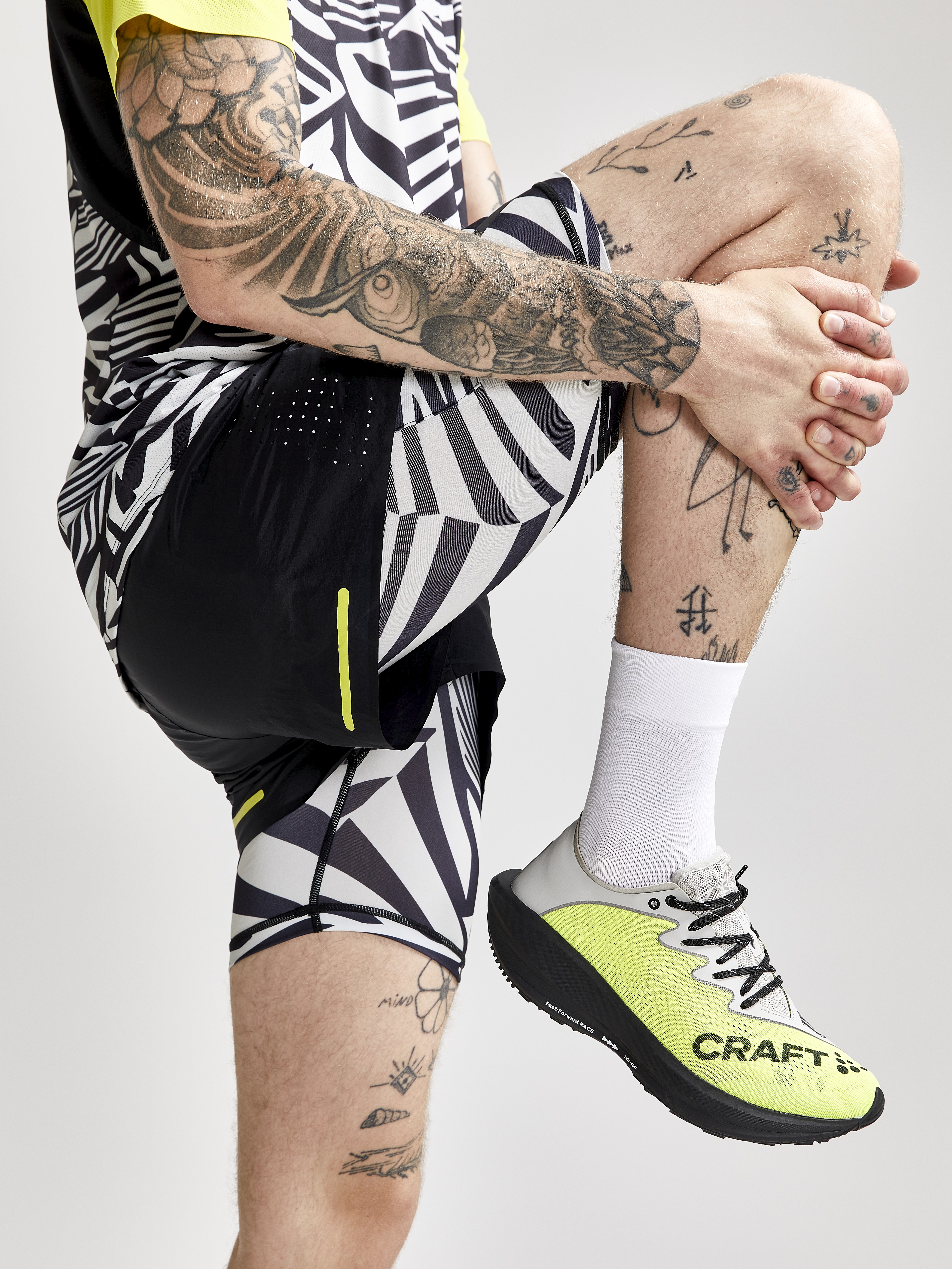 ウォーキング・ランニングウェア charbon DAZZLE CAMOUFLAGE RACING SHORTS 2297_2a3c50f39e-1911795-