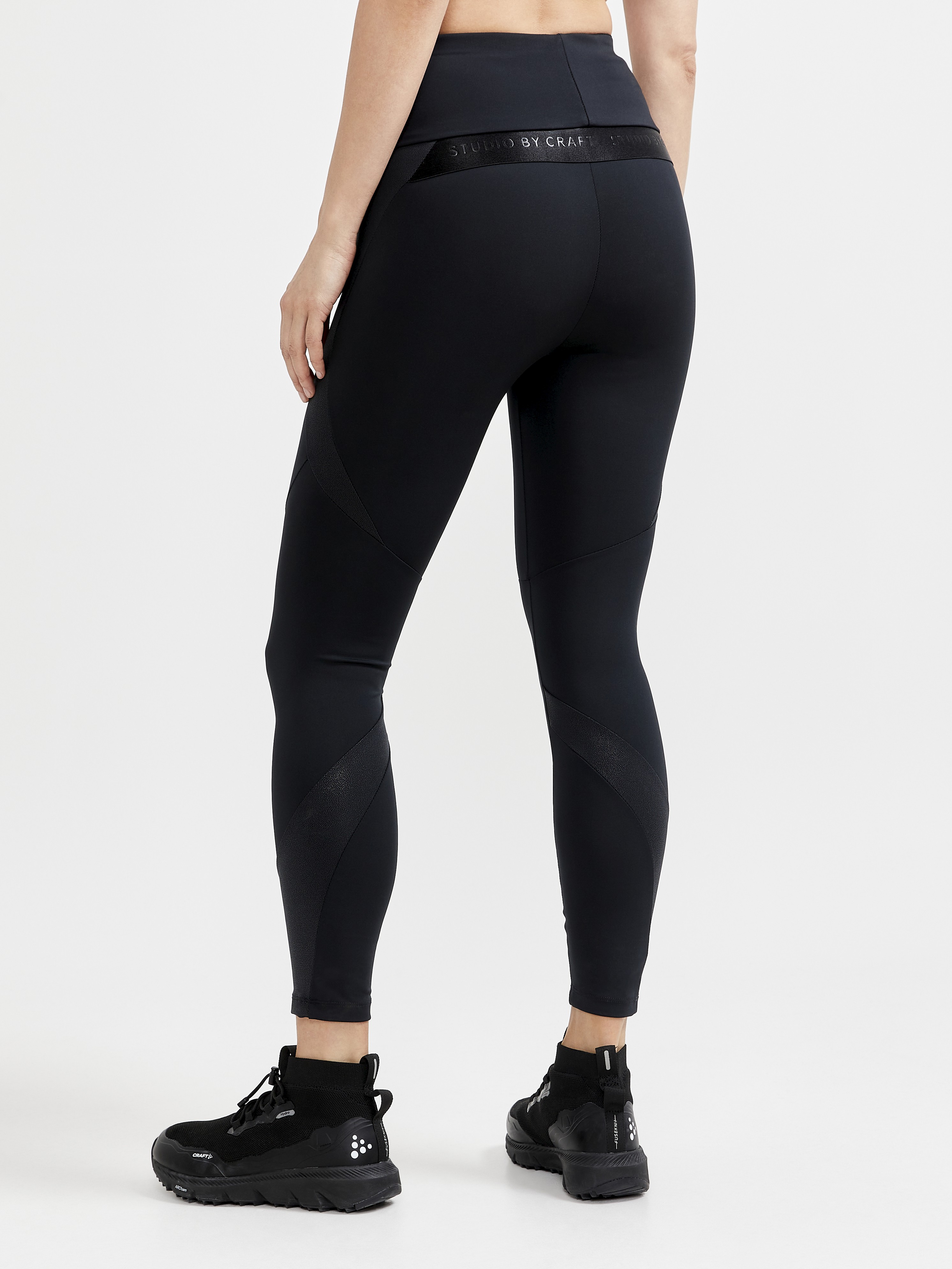 ★★Adairs★★ tights carbon HM2893 WOMEN'S ADV ESSENCE WIND TIGHTS – Craft Sportswear NA