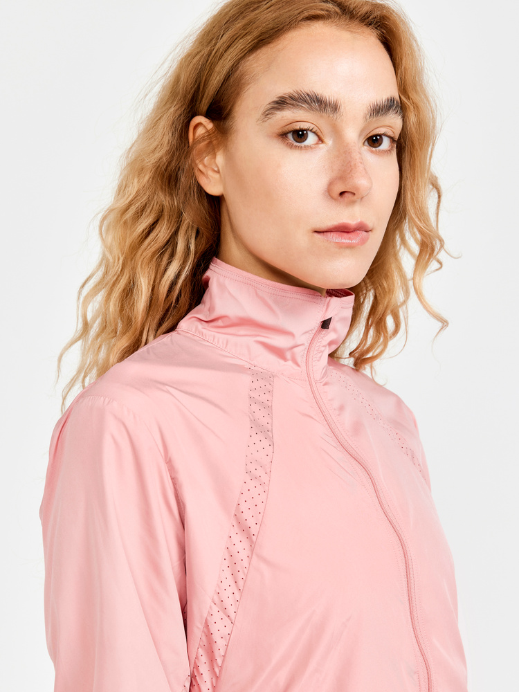 Curved Wind Jacket バーガンディ Windshell Jackets | The Outfitters – The Outfitters