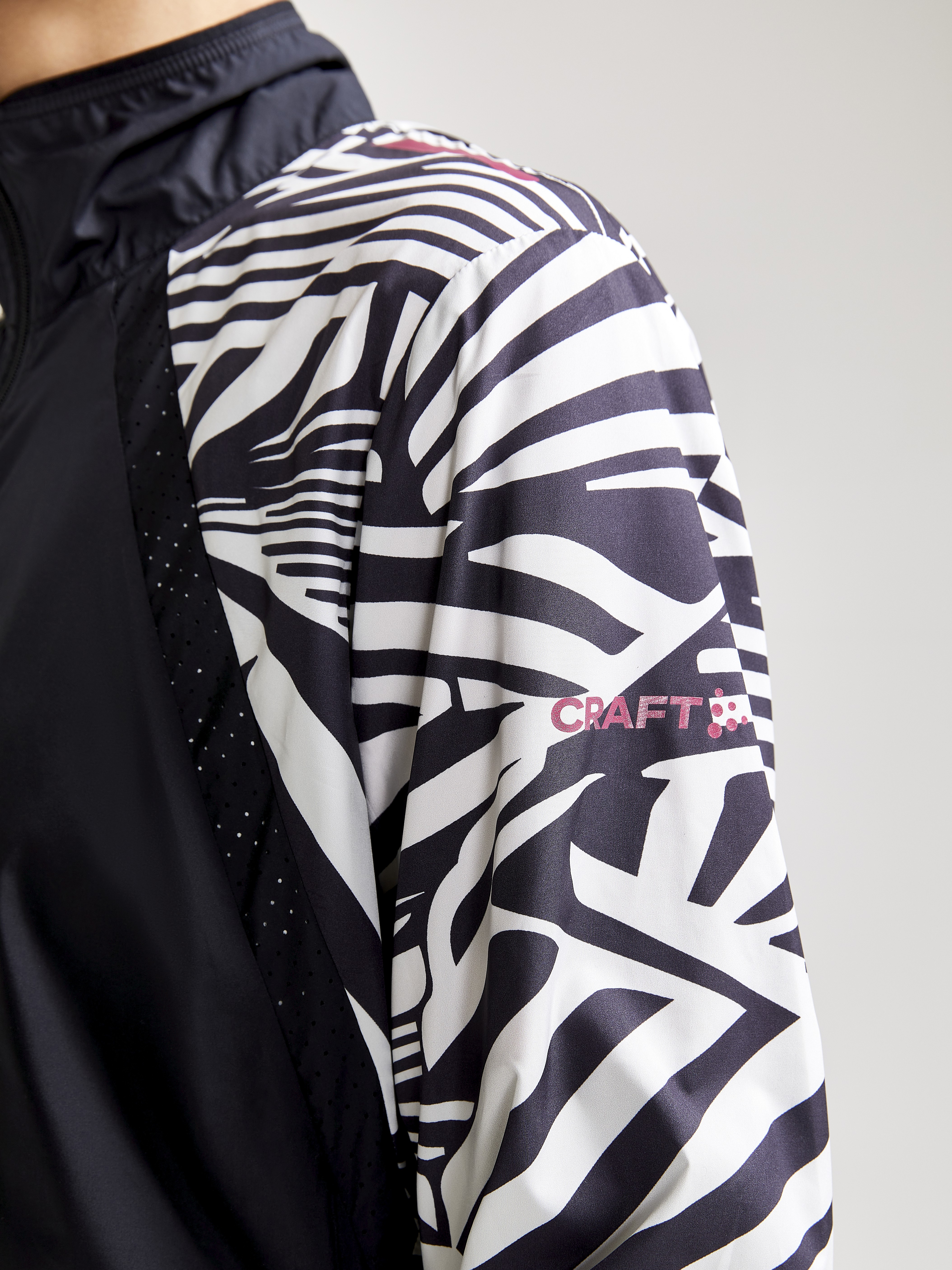 Amazon.com: Oakley Men's Endurance Dazzle Camo Jersey