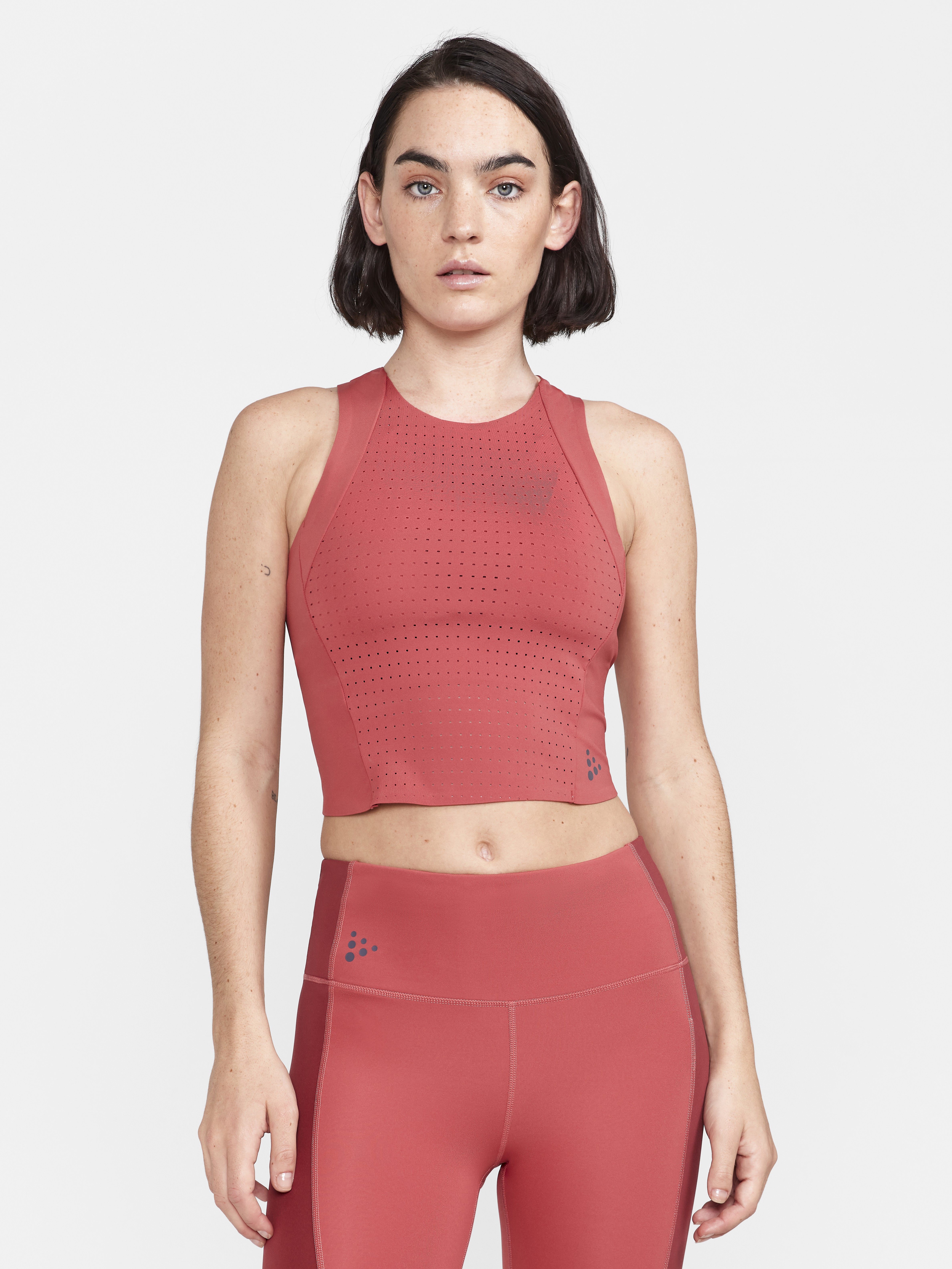 VIAVANDA DISTORTION HOODED TANK TOP ベージュ ADV TONE Perforated Tank W | Beige | Craft Sportswear