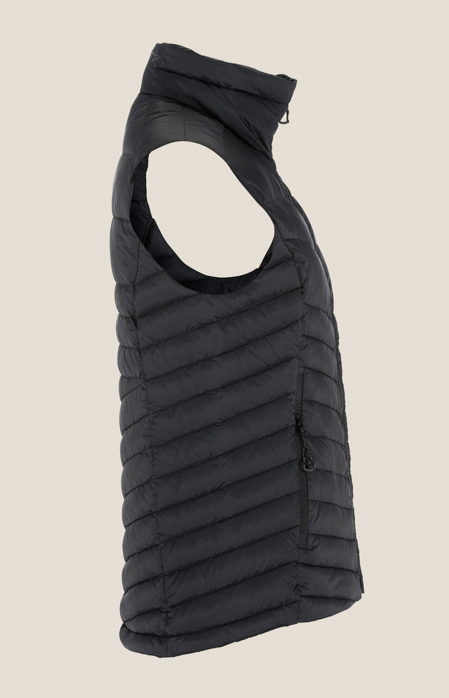 【新品同様】UN3D. DOWN SHORT VEST BLACK 新品同様】UN3D. DOWN SHORT VEST BLACK Three-Dimensional Down