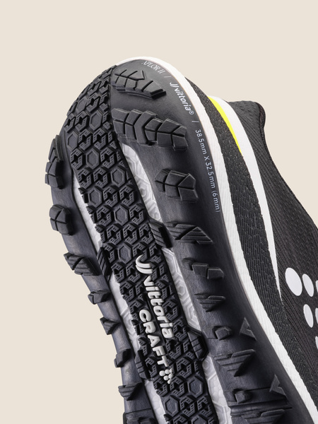 Craft V150 Engineered Laufschuhe Herren – Schwarz/weiß, Mit GATE-Technologie & Vibram-Sohle