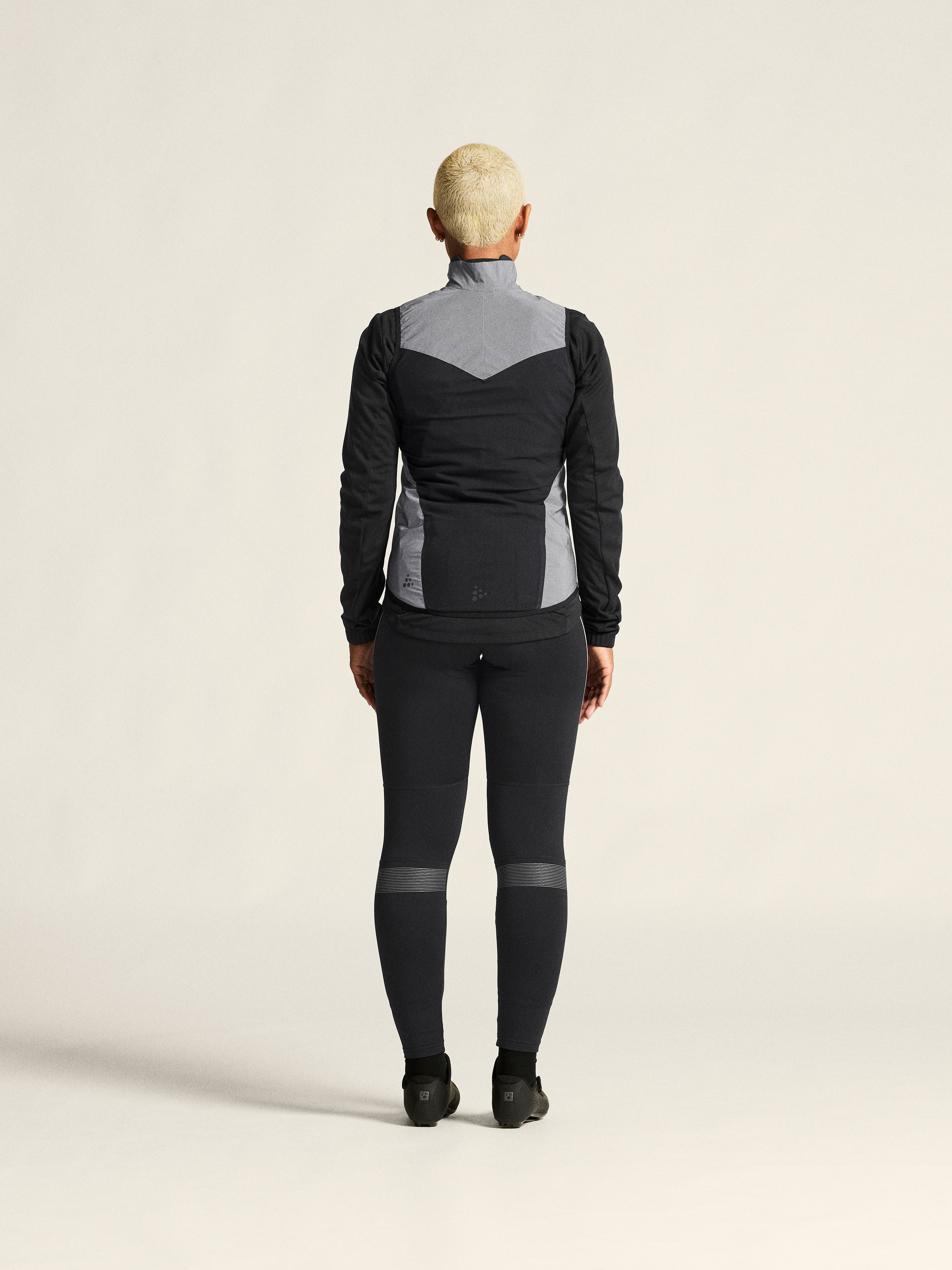 Adv Essence Lumen Wind Vest W | Grey | Craft Sportswear