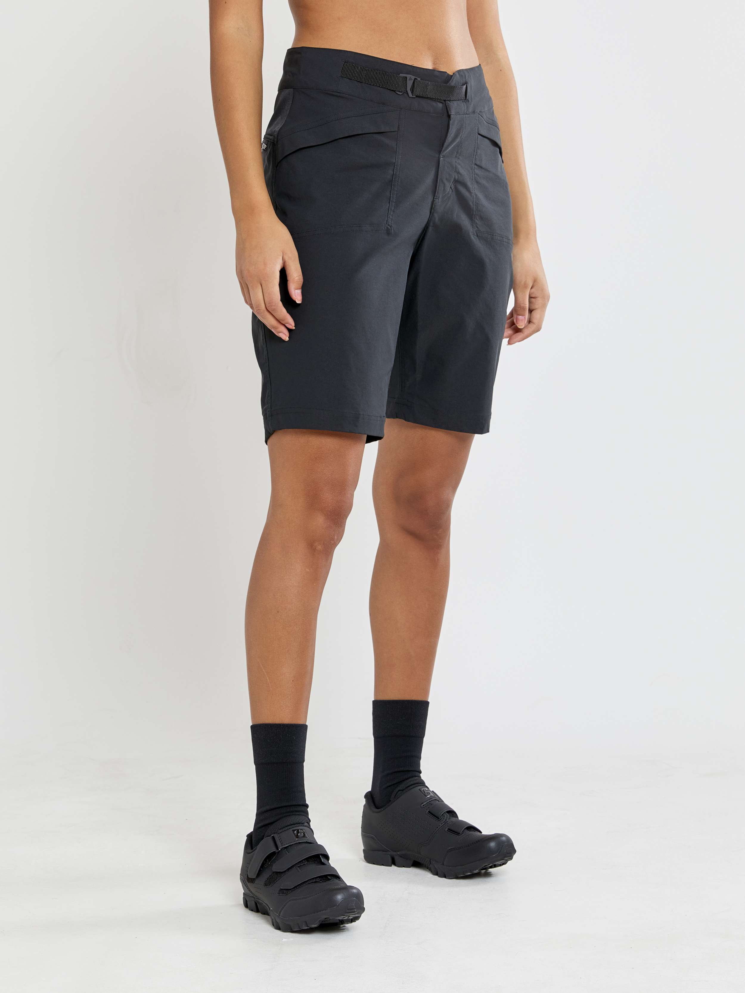 定価17930WideSilhouetteShorts新品未使用タグ付36サイズ 定価17930WideSilhouetteShorts新品未使用タグ付36サイズ