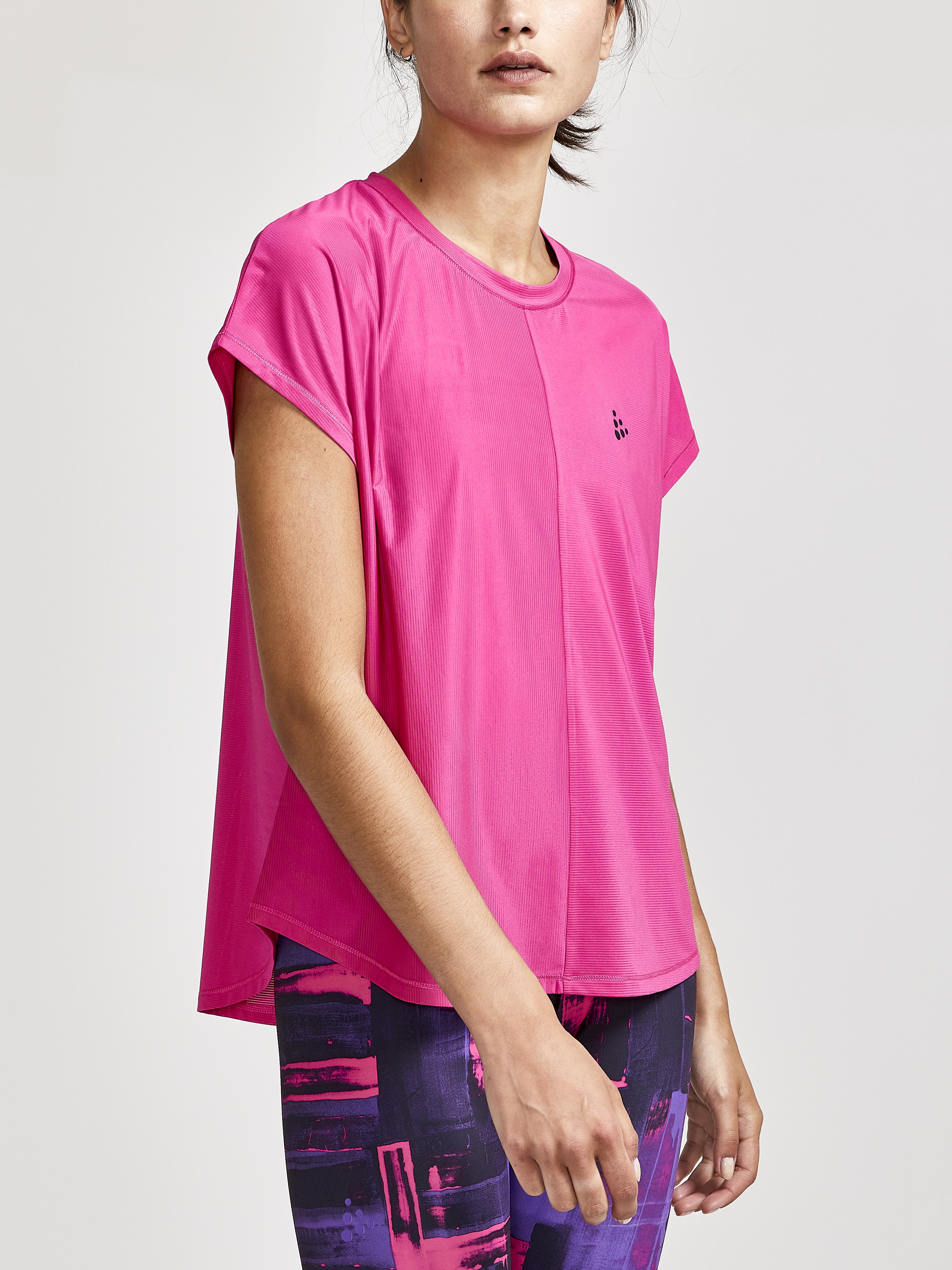 Core Charge Rib Tee W