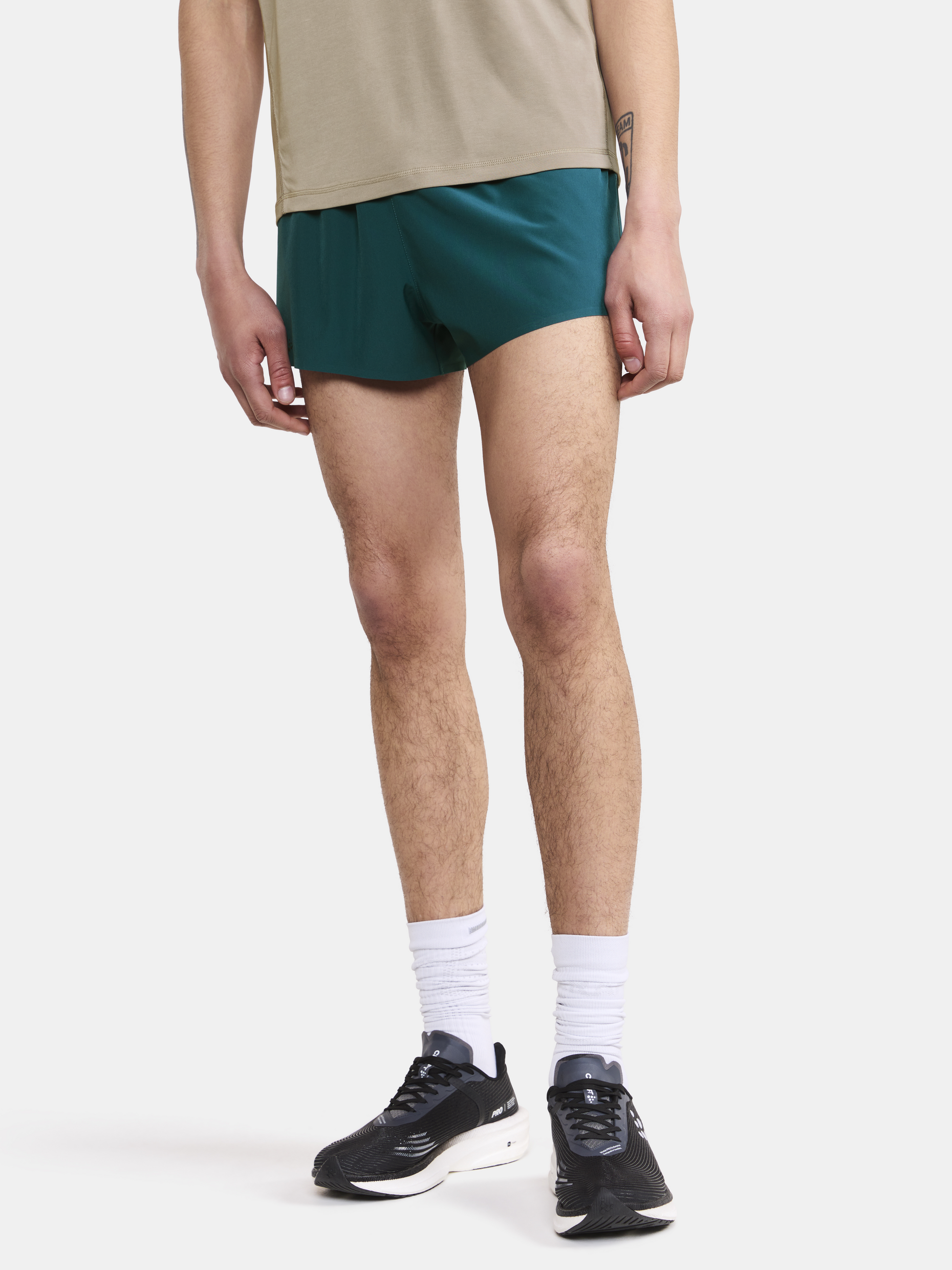 ADV Essence 2" Stretch Shorts M