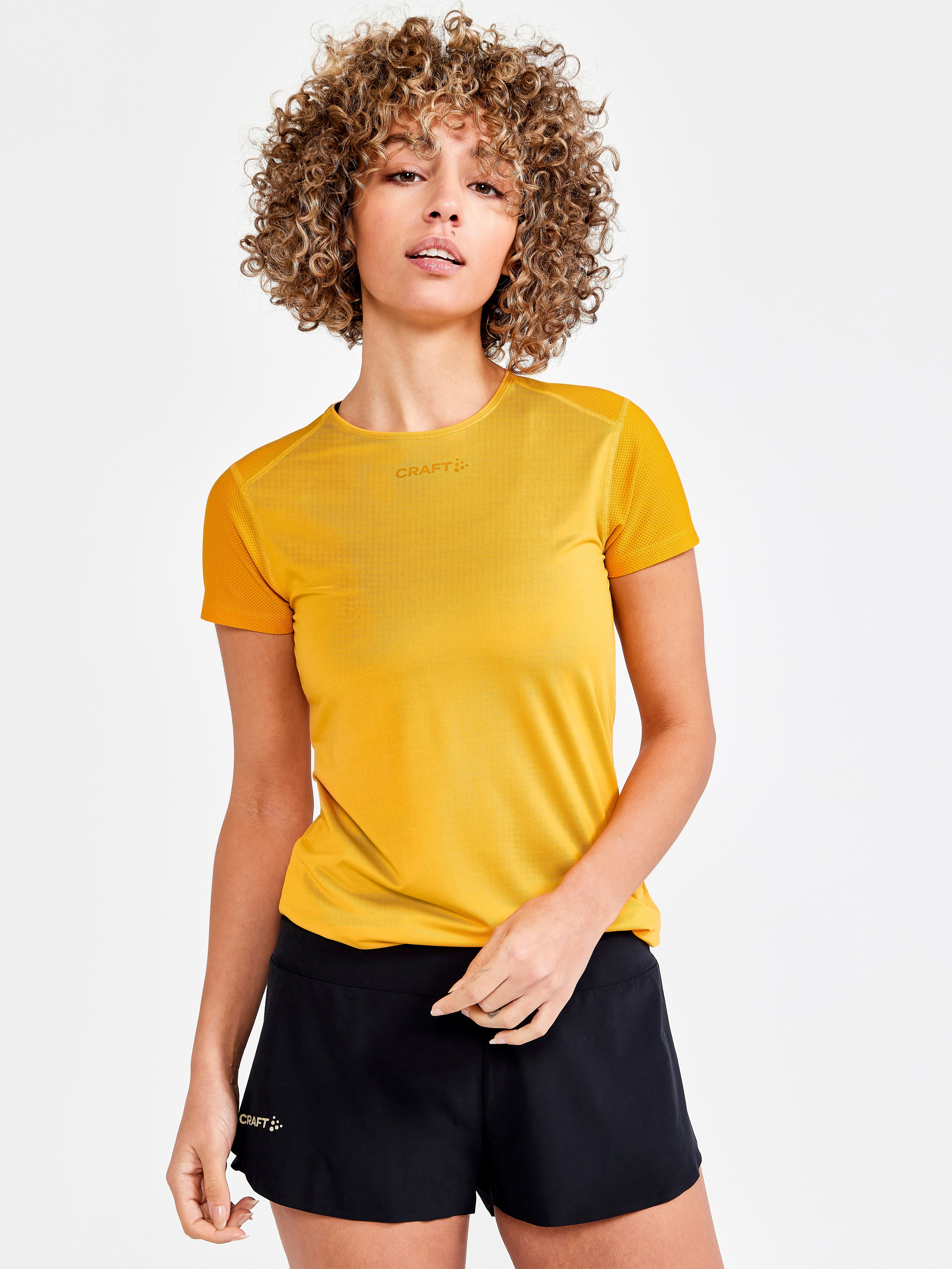 ADV Essence SS Slim Tee W